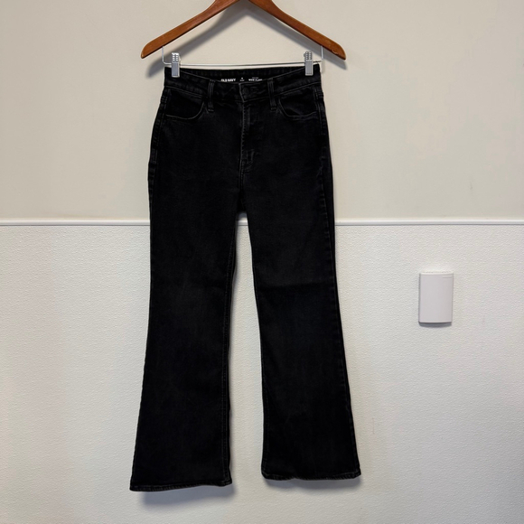 Old Navy Denim - Women's Old Navy High-Rise Wow Flare Jeans in Black, Size 0 Short Bell Bottoms